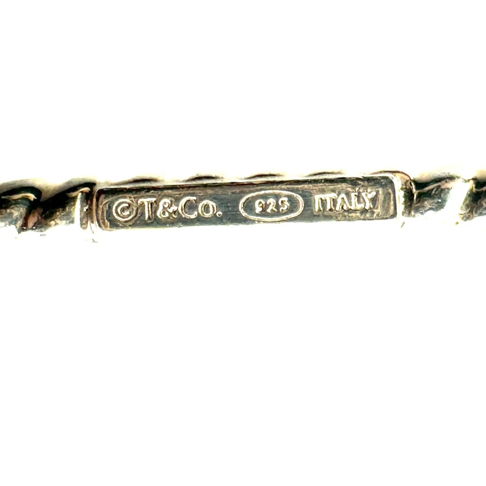 Tiffany & Co RETIRED Heart Key Pendant Necklace - Picture 7 of 9